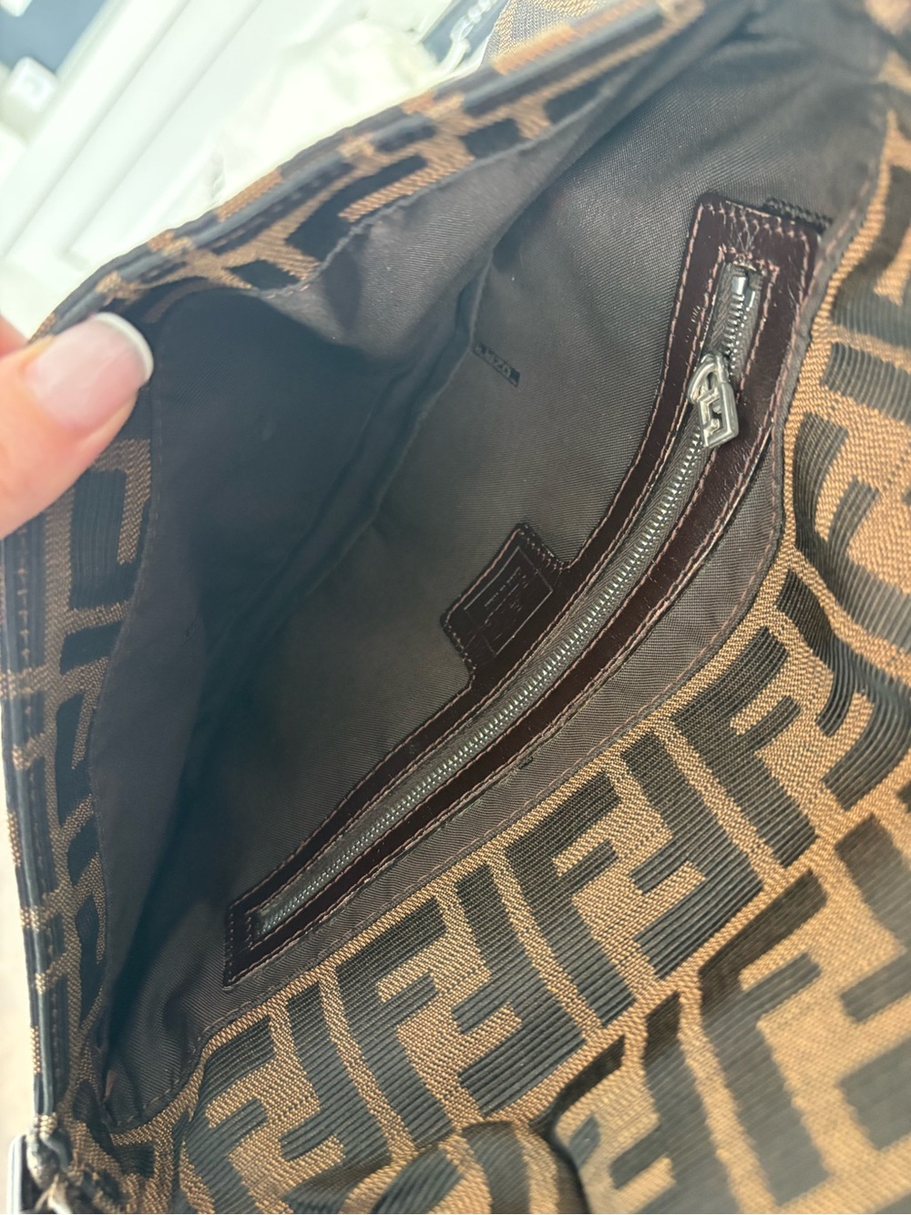Vintage Fendi Brown Zucca Logo Canvas Shoulder Baguette Bag - Picture 12 of 14